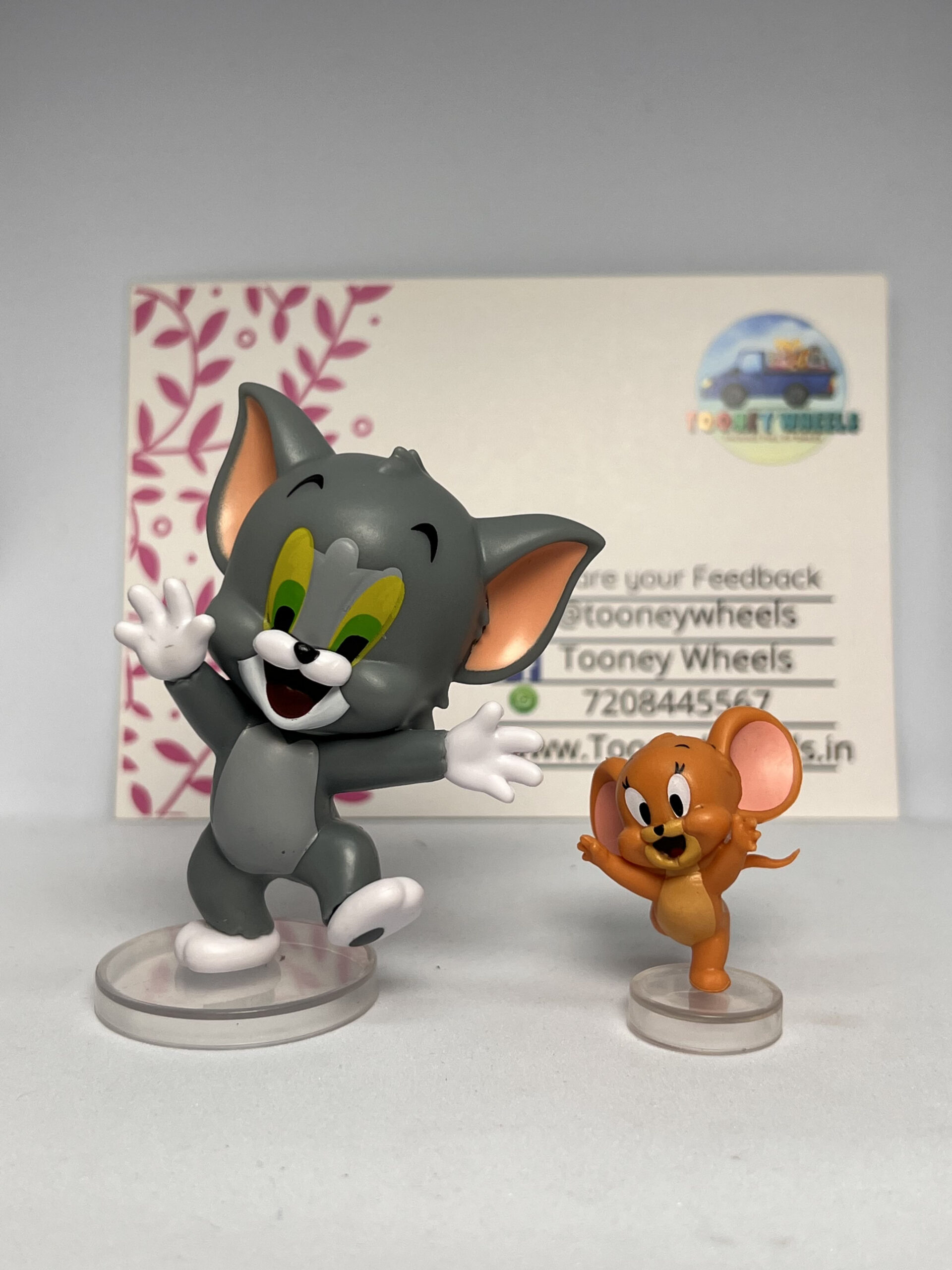 Tom and Jerry (Pose 1)